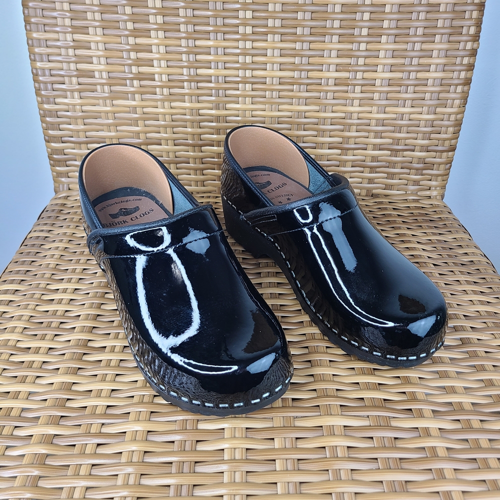 BJORK Swedish Comfort Classic Black Patent Leather Clogs Shoes Size 38/39